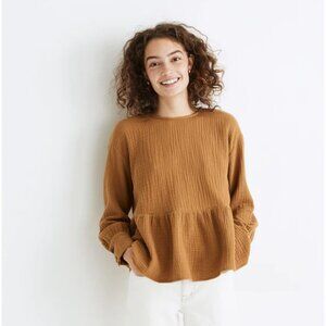 EUC Madewell Lightspun Button-Back Peplum Top, Small, 100% Cotton, Cute & Flirty